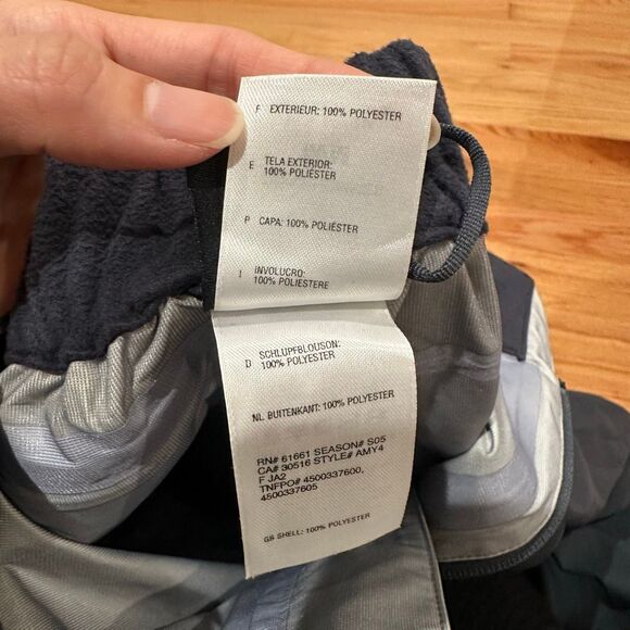 NWOT Women’s Medium The North Face Summit Series Goretex HyVent Waterproof Ski P - Picture 6 of 10